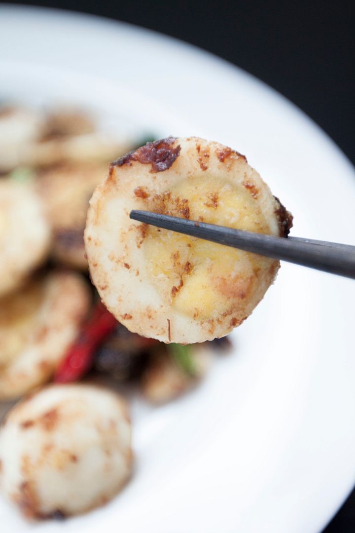 Food Makes Me Happy Hunan Eggs (Spicy Hard Boiled Eggs Stir Fry) 湖南蛋